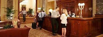 The Belden-Stratford 4*
